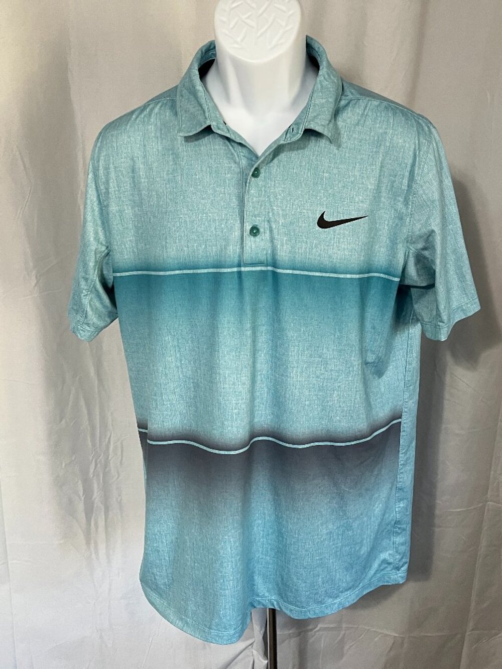 ⛳ Nike Golf Men’s blue and gray detailed Standard Fit Polo Shirt M EUC 👟